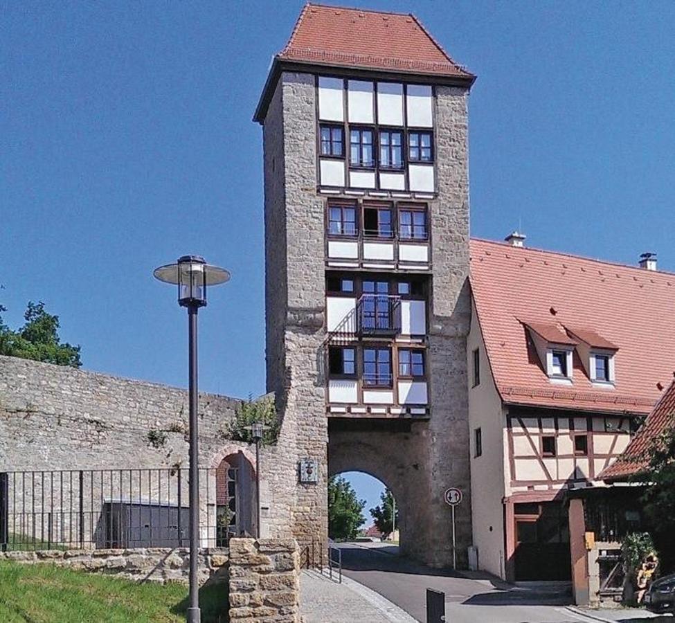 Jakobsturm Ferien Im Turm Rottingen المظهر الخارجي الصورة